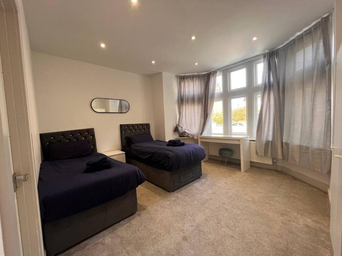 Star London Finchley Road 3-Bed Oasis With Garden Aparthotel Εξωτερικό φωτογραφία